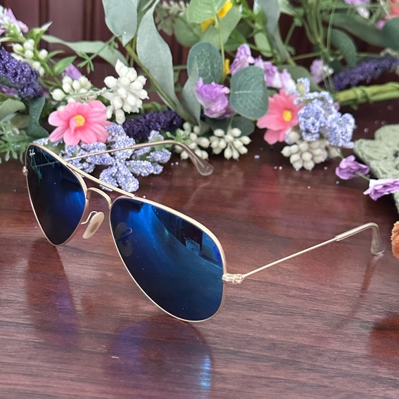 Ray-Ban Gold Frame Sunglasses with Blue Mirrored Lenses